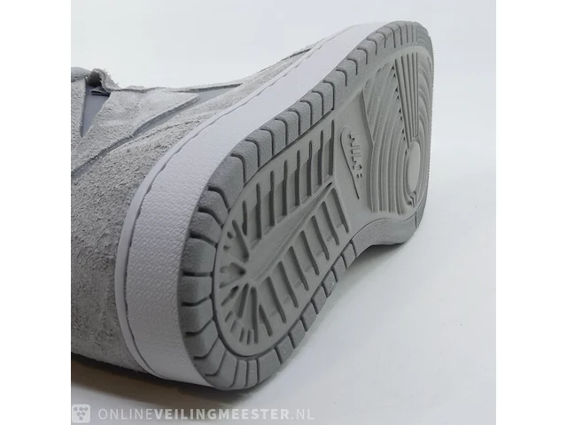 Paar sneakers, maat 39 nike, w air jordan 1 zoom air - ct0979-003 - afbeelding 11 van  11
