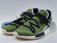Paar sneakers, maat 40 1/2 adidas, icecream gz1664 - pharrel wiliams - afbeelding 1 van  12