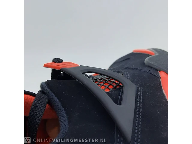 Paar sneakers, maat 40 1/2 air jordan, air jordan 4 retro ct8527-016 - afbeelding 3 van  23