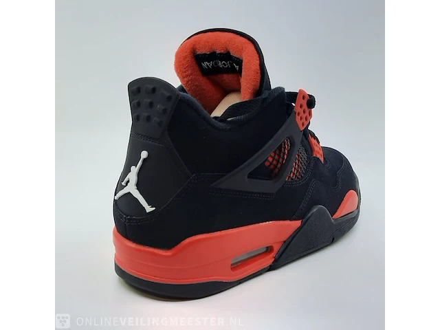 Paar sneakers, maat 40 1/2 air jordan, air jordan 4 retro ct8527-016 - afbeelding 13 van  23