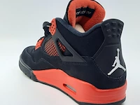 Paar sneakers, maat 40 1/2 air jordan, air jordan 4 retro ct8527-016 - afbeelding 14 van  23