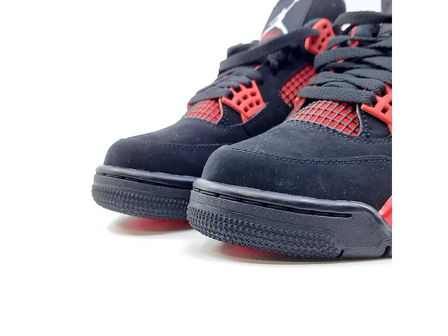 Paar sneakers, maat 40 1/2 air jordan, air jordan 4 retro ct8527-016 - afbeelding 17 van  23