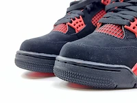 Paar sneakers, maat 40 1/2 air jordan, air jordan 4 retro ct8527-016 - afbeelding 17 van  23