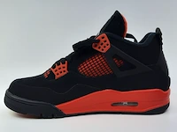 Paar sneakers, maat 40 1/2 air jordan, air jordan 4 retro ct8527-016 - afbeelding 20 van  23