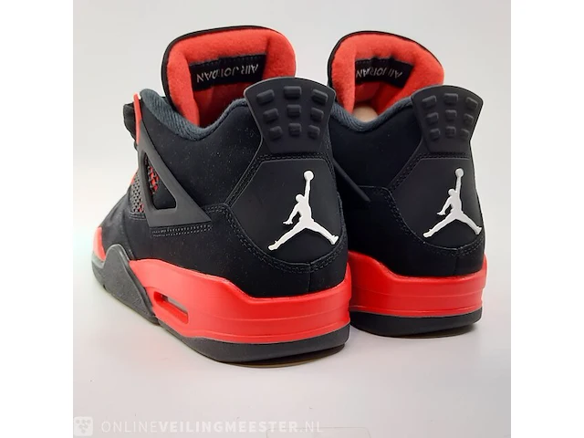 Paar sneakers, maat 40 1/2 air jordan, air jordan 4 retro ct8527-016 - afbeelding 21 van  23