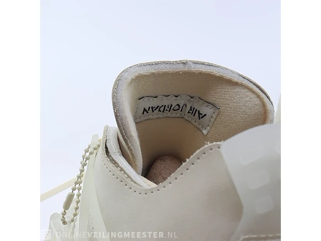 Paar sneakers, maat 40 1/2 air jordan, womans air jordan 4 retro sp cv9388-100 - afbeelding 3 van  27