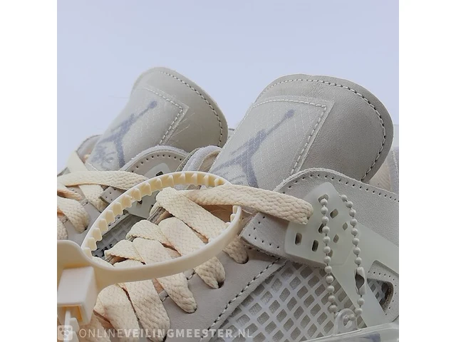 Paar sneakers, maat 40 1/2 air jordan, womans air jordan 4 retro sp cv9388-100 - afbeelding 23 van  27