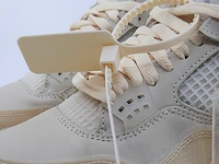 Paar sneakers, maat 40 1/2 air jordan, womans air jordan 4 retro sp cv9388-100 - afbeelding 24 van  27