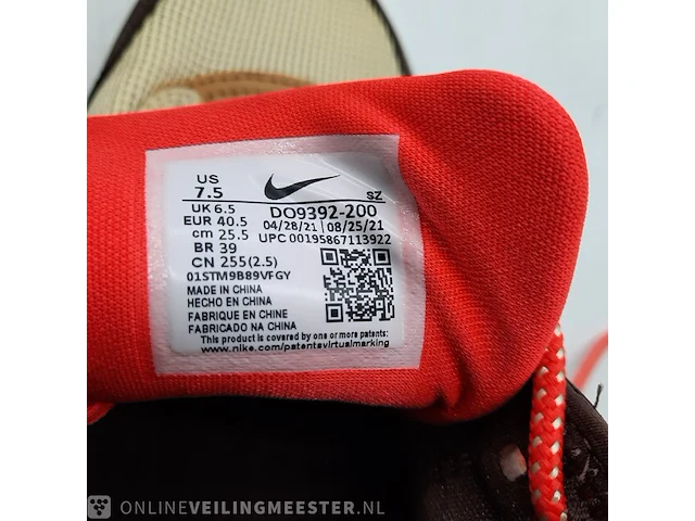 Paar sneakers, maat 40 1/2 nike, air max do9392-29 jack cactus - afbeelding 7 van  8