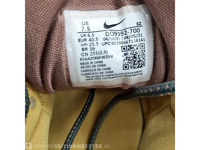 Paar sneakers, maat 40 1/2 nike, air max do9392-700 cactus jack - afbeelding 7 van  8