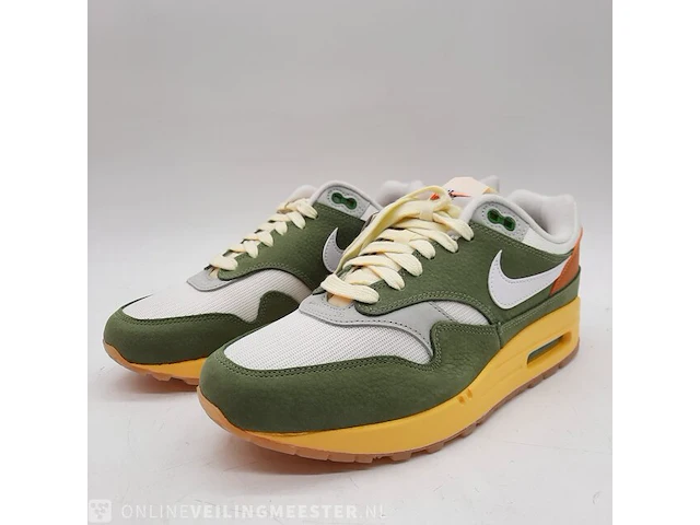 Paar sneakers, maat 40 1/2 nike, air max fd0395-386 - afbeelding 1 van  10