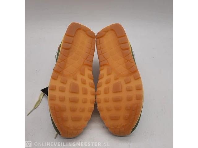 Paar sneakers, maat 40 1/2 nike, air max fd0395-386 - afbeelding 9 van  10