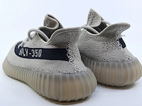 Paar sneakers, maat 40 2/3 adidas, yeezy boost 350 v2 hp7870 - afbeelding 7 van  10