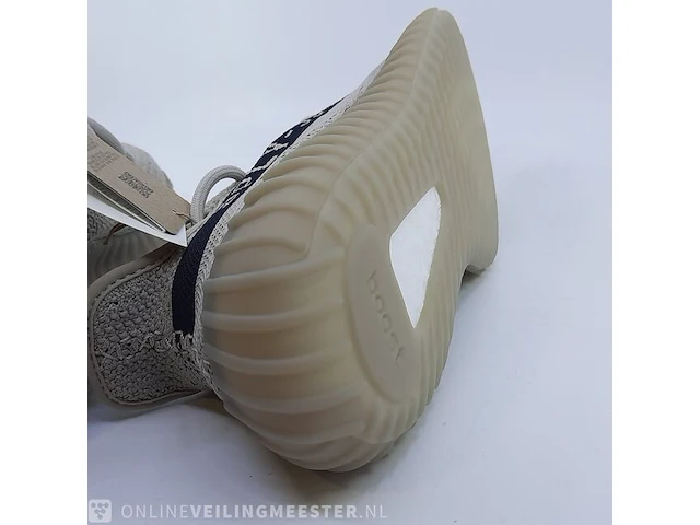 Paar sneakers, maat 40 2/3 adidas, yeezy boost 350 v2 hp7870 - afbeelding 10 van  10