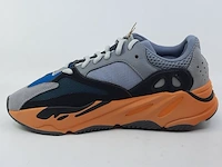 Paar sneakers, maat 40 2/3 adidas, yeezy boost 700 - gw0296 - afbeelding 7 van  11