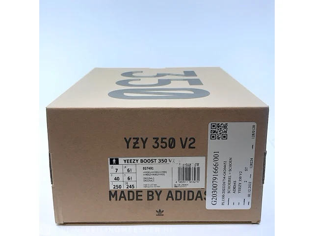 Paar sneakers, maat 40 adidas, yeezy boost 350 v2 eg7491 - afbeelding 2 van  10
