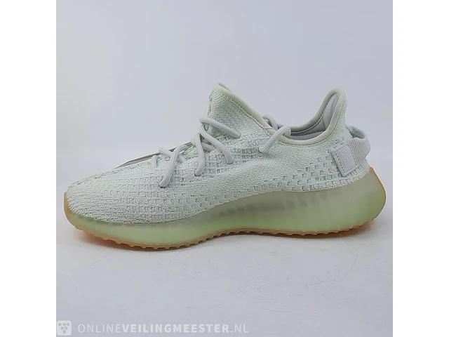 Paar sneakers, maat 40 adidas, yeezy boost 350 v2 eg7491 - afbeelding 6 van  10