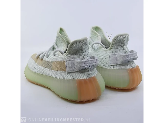 Paar sneakers, maat 40 adidas, yeezy boost 350 v2 eg7491 - afbeelding 7 van  10
