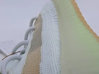 Paar sneakers, maat 40 adidas, yeezy boost 350 v2 eg7491 - afbeelding 9 van  10
