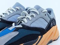 Paar sneakers, maat 40 adidas, yeezy boost 700 gw0296 - afbeelding 4 van  10