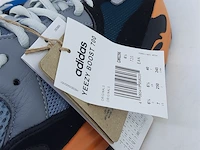 Paar sneakers, maat 40 adidas, yeezy boost 700 gw0296 - afbeelding 8 van  10
