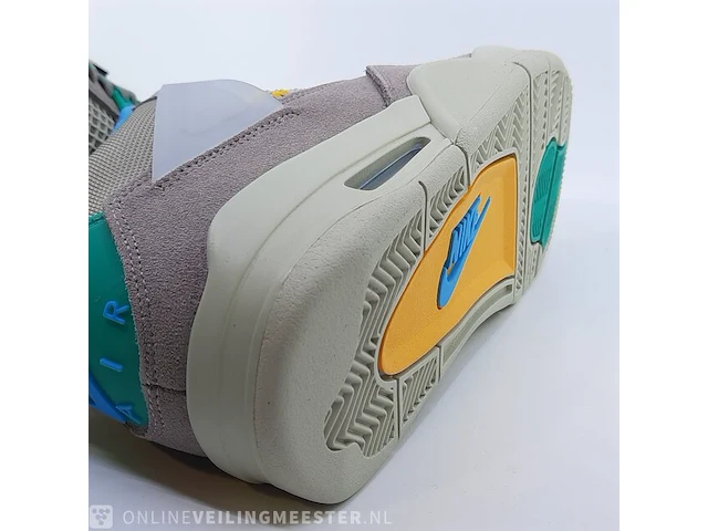 Paar sneakers, maat 40 air jordan, air jordan 4 retro 4 sp dj5718-242 - afbeelding 6 van  27