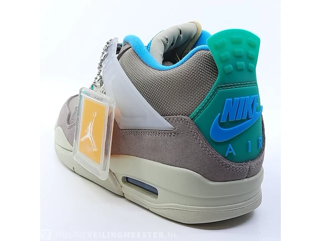 Paar sneakers, maat 40 air jordan, air jordan 4 retro 4 sp dj5718-242 - afbeelding 10 van  27