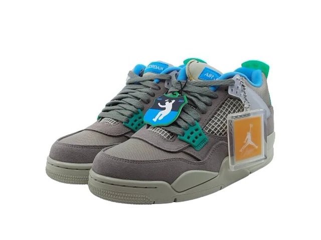 Paar sneakers, maat 40 air jordan, air jordan 4 retro 4 sp dj5718-242 - afbeelding 1 van  27