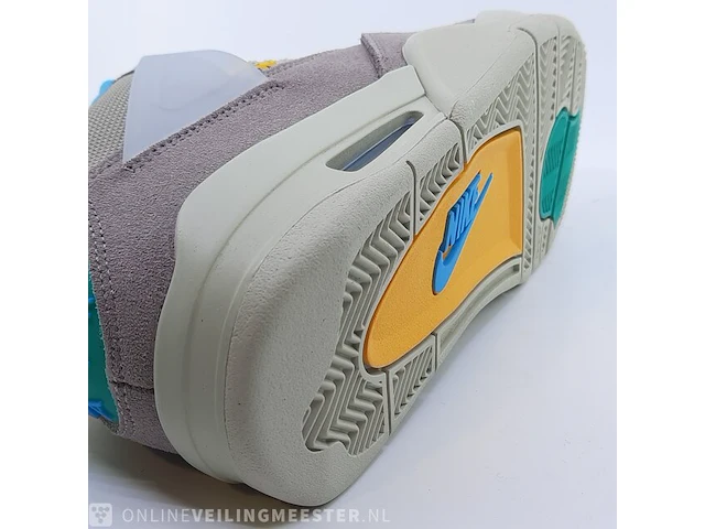 Paar sneakers, maat 40 air jordan, air jordan 4 retro 4 sp dj5718-242 - afbeelding 18 van  27