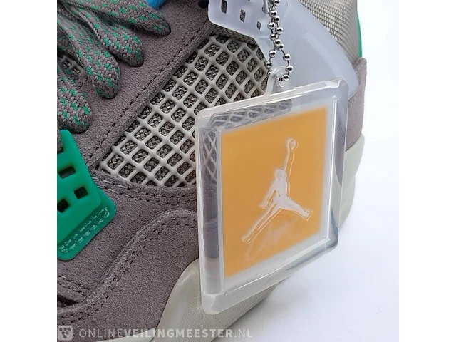 Paar sneakers, maat 40 air jordan, air jordan 4 retro 4 sp dj5718-242 - afbeelding 25 van  27