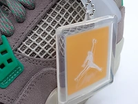 Paar sneakers, maat 40 air jordan, air jordan 4 retro 4 sp dj5718-242 - afbeelding 25 van  27