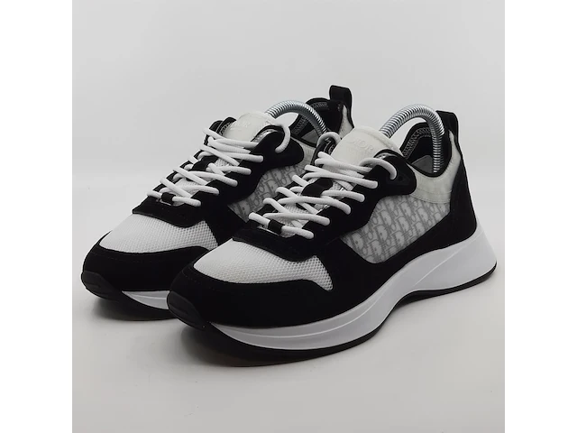 Paar sneakers, maat 40, dior, ls 11 22 - afbeelding 1 van  12