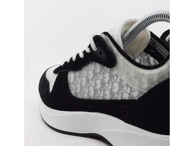 Paar sneakers, maat 40, dior, ls 11 22 - afbeelding 11 van  12