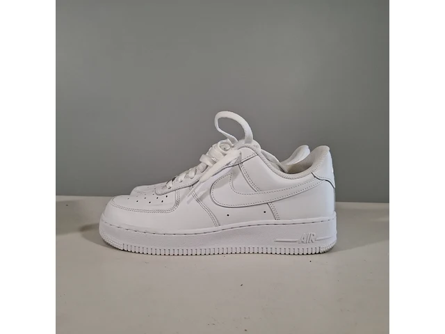 Paar sneakers, maat 40, nike, air force 1 cw2288-111 - afbeelding 2 van  6