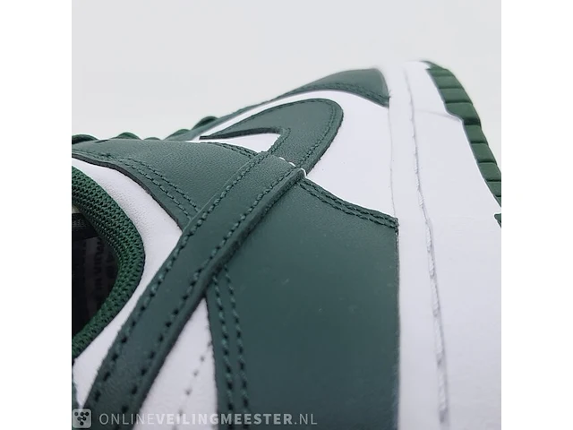 Paar sneakers, maat 40 nike, dunk low retro - dd1391-101 - afbeelding 7 van  9