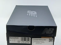 Paar sneakers, maat 41 1/2 new balance, 2002r/m2002rdd - afbeelding 2 van  10