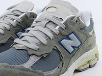 Paar sneakers, maat 41 1/2 new balance, 2002r/m2002rdd - afbeelding 4 van  10