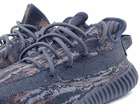 Paar sneakers, maat 41 1/3 adidas, yeezy boost 350 v2 - afbeelding 4 van  10