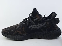 Paar sneakers, maat 41 1/3 adidas, yeezy boost 350 v2 - afbeelding 6 van  10