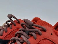 Paar sneakers, maat 41 1/3 adidas, yeezy boost 700 hq6979 - afbeelding 5 van  10