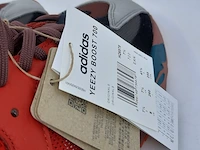 Paar sneakers, maat 41 1/3 adidas, yeezy boost 700 hq6979 - afbeelding 8 van  10