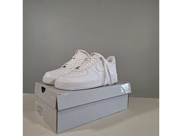 Paar sneakers, maat 41, nike, air force 1 cw2288-111 - afbeelding 1 van  7