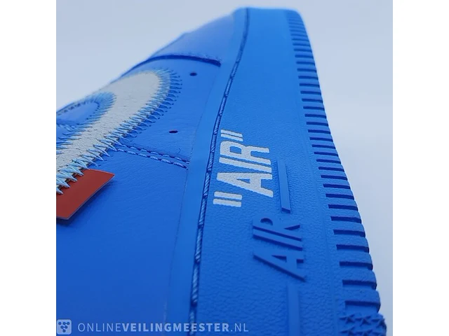 Paar sneakers, maat 41 nike, air force one virgil '07 - ci1173-400 - afbeelding 2 van  26