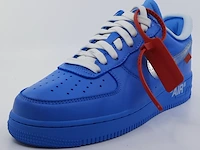 Paar sneakers, maat 41 nike, air force one virgil '07 - ci1173-400 - afbeelding 4 van  26
