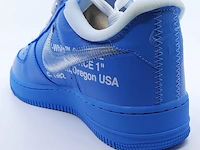 Paar sneakers, maat 41 nike, air force one virgil '07 - ci1173-400 - afbeelding 13 van  26