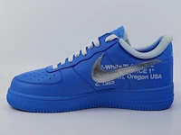 Paar sneakers, maat 41 nike, air force one virgil '07 - ci1173-400 - afbeelding 24 van  26