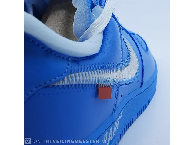 Paar sneakers, maat 41 nike, air force one virgil '07 - ci1173-400 - afbeelding 26 van  26