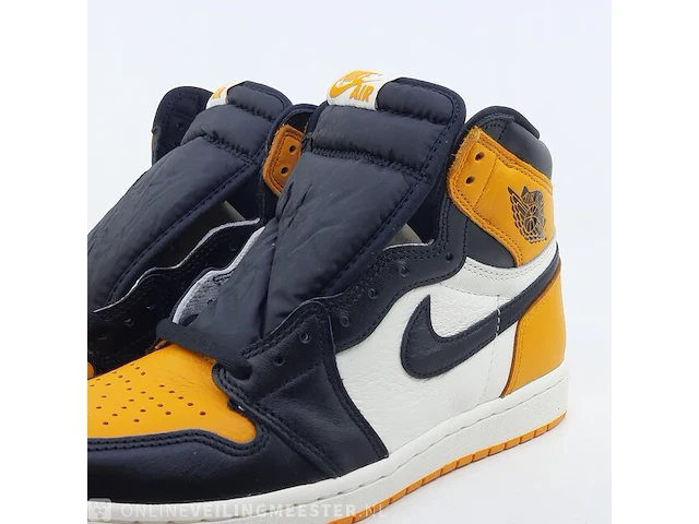 Paar sneakers, maat 41 nike, air jordan 1 retro high og - 555088-711 - afbeelding 5 van  11