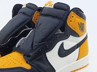 Paar sneakers, maat 41 nike, air jordan 1 retro high og - 555088-711 - afbeelding 5 van  11