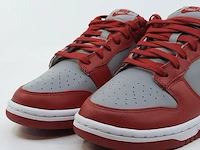 Paar sneakers, maat 41 nike, dunk low retro - dd1391-002 - afbeelding 3 van  10